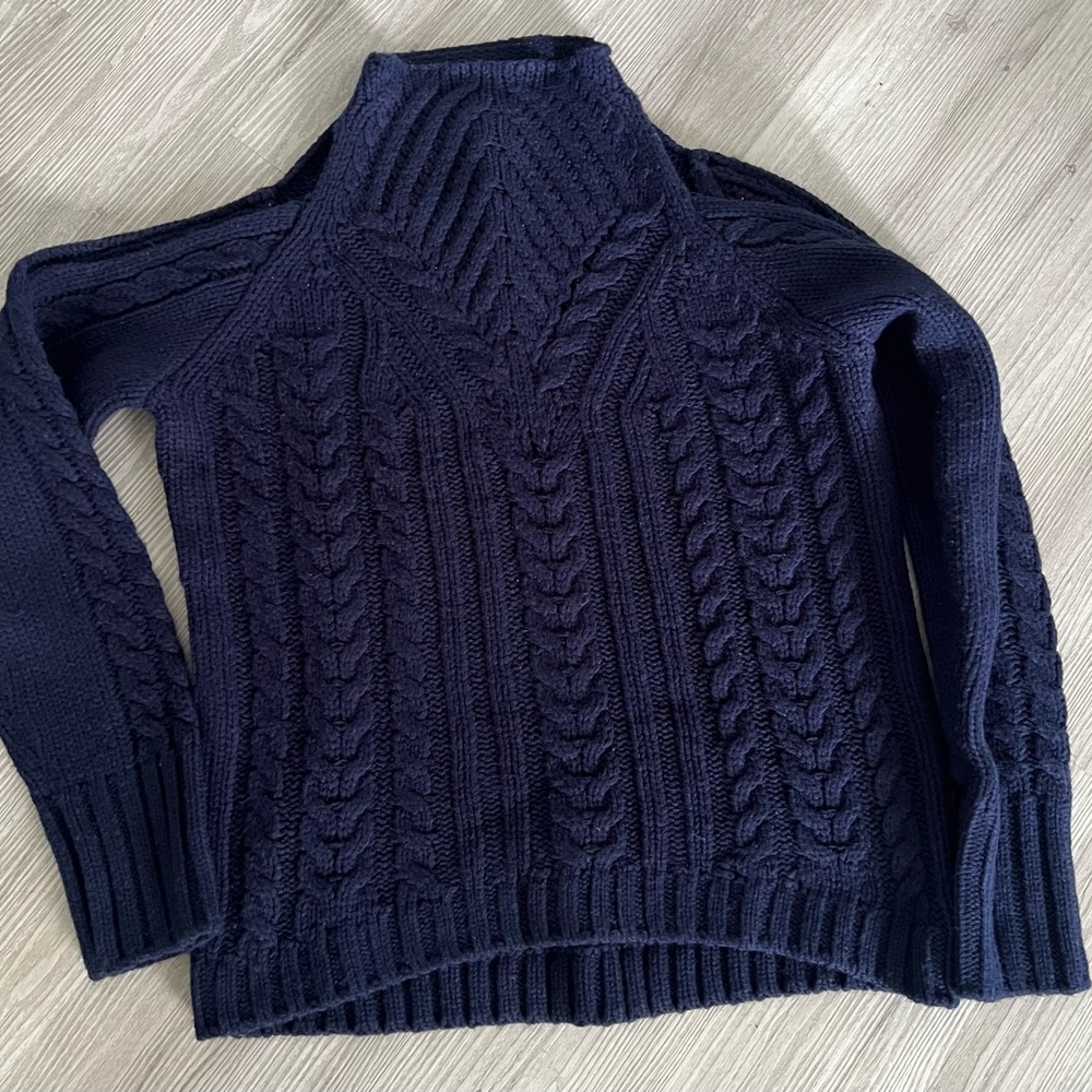 Venus open shoulder sweater
